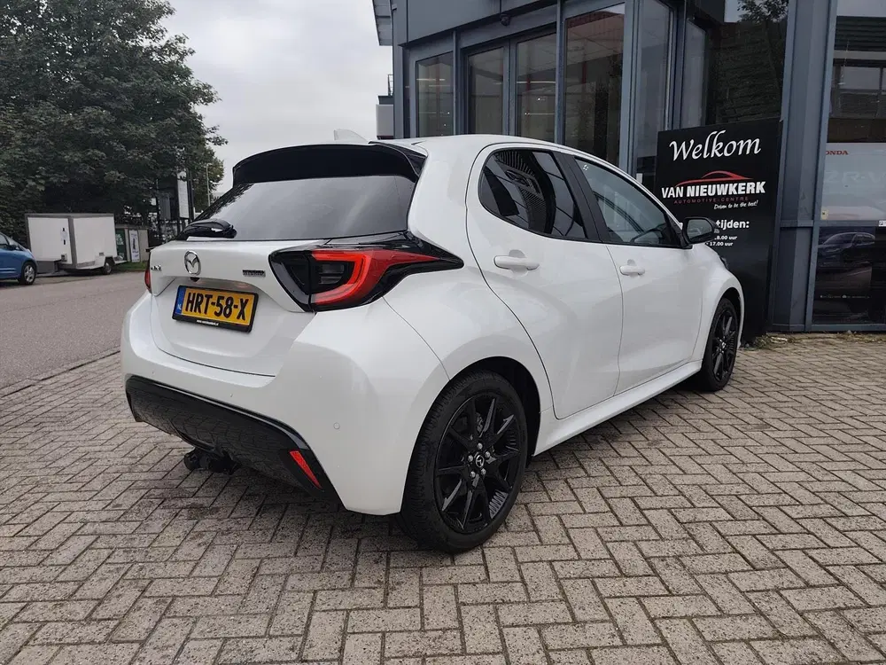 Mazda 2 Hybrid 1.5 Hybrid 116pk CVT Homura uit 2025, foto 2
