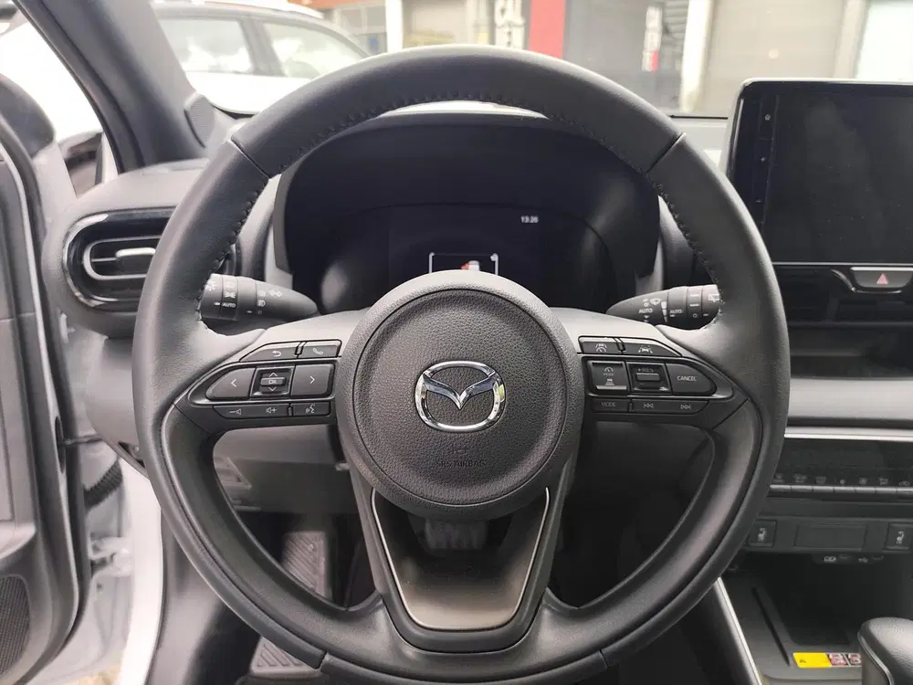 Mazda 2 Hybrid 1.5 Hybrid 116pk CVT Homura uit 2025, foto 4