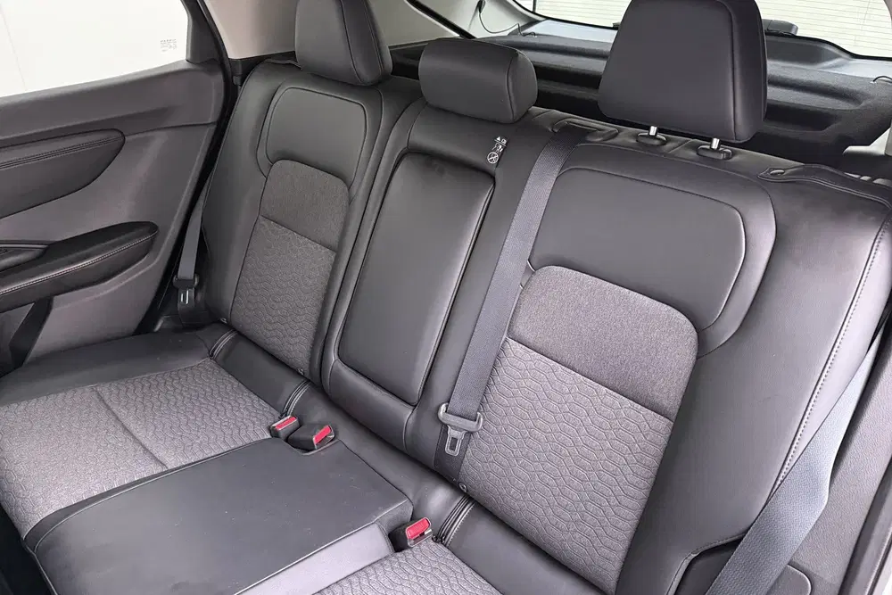 Nissan Ariya Evolve 66 kWh (98%SOH) Warmtepomp Half-Led uit 2023, foto 12