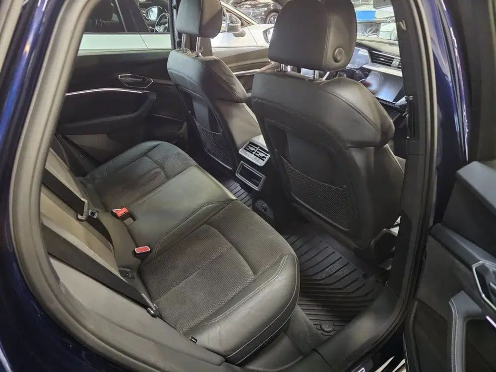 Audi e-tron e-tron 50 uit 2020, foto 7