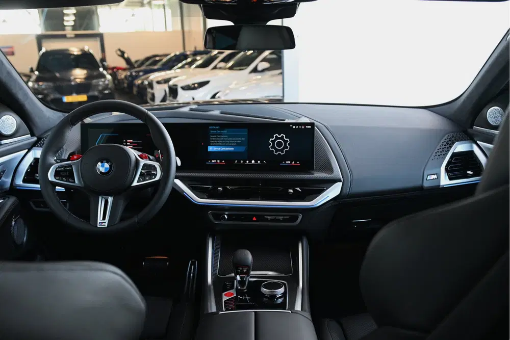 BMW XM PHEV 50e Automaat uit 2026, foto 4