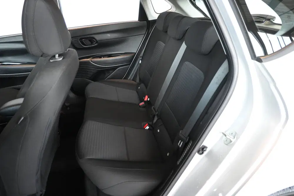 Hyundai i20 1.0 T-GDI Comfort Smart Nap Airco Cruise C uit 2022, foto 8