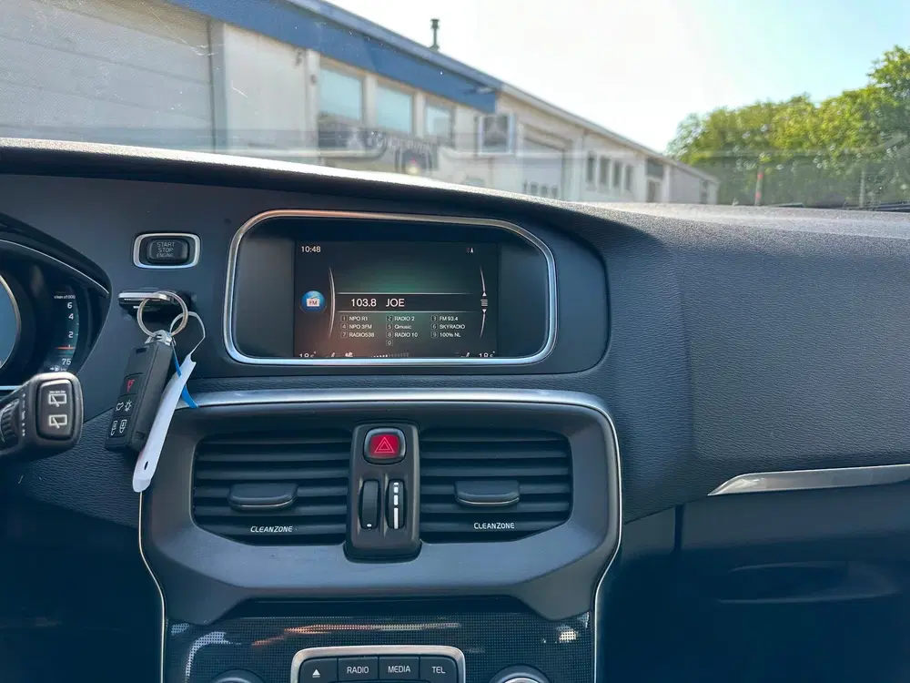 Volvo V40 1.5 T2 Polar+ uit 2019, foto 14