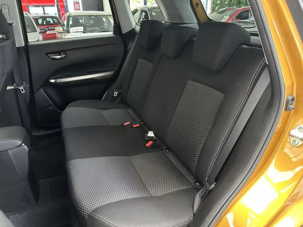 Suzuki Vitara 1.4 Boosterjet Hybride Select [ CAMERA I A uit 2025, foto 6