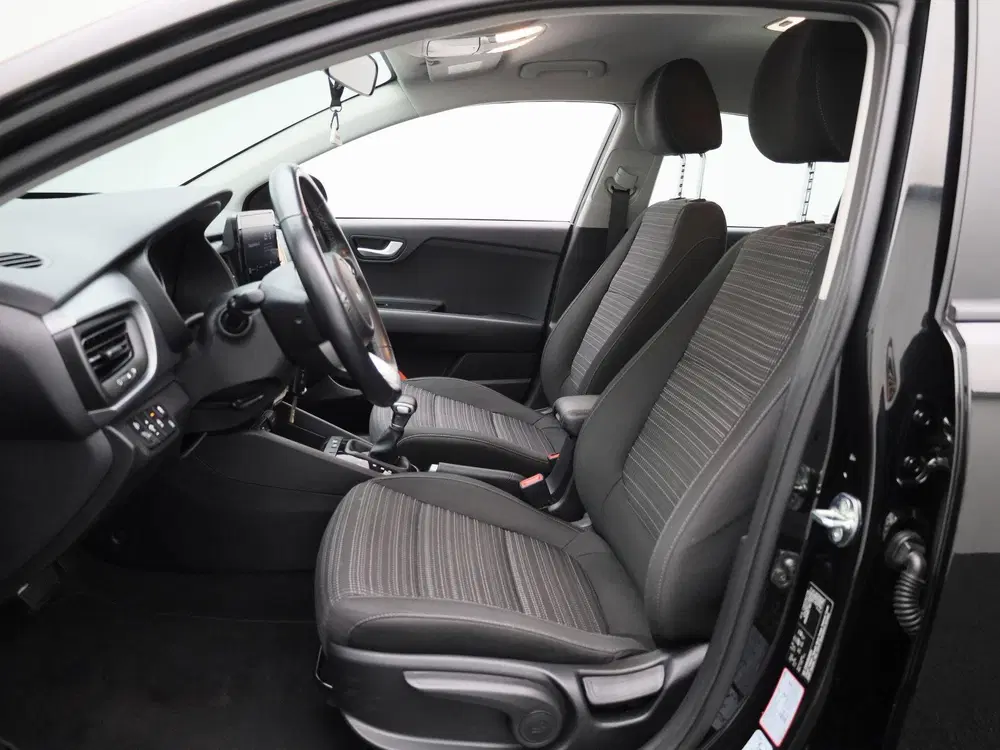 Kia Stonic 1.0 T-GDi MHEV DynamicLine uit 2023, foto 10
