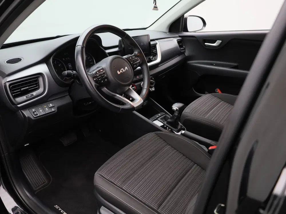 Kia Stonic 1.0 T-GDi MHEV DynamicLine uit 2023, foto 15