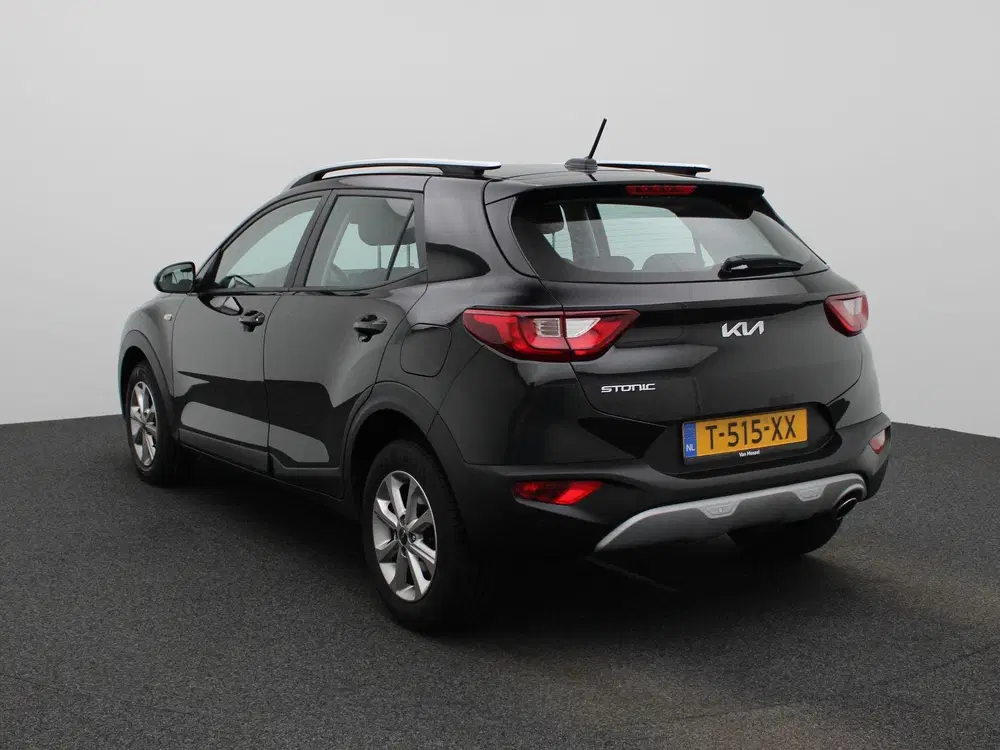 Kia Stonic 1.0 T-GDi MHEV DynamicLine uit 2023, foto 2