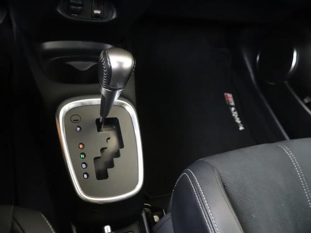 Toyota Yaris 1.5 Hybrid GR-Sport uit 2019, foto 13