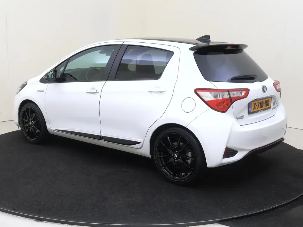 Toyota Yaris 1.5 Hybrid GR-Sport uit 2019, foto 2