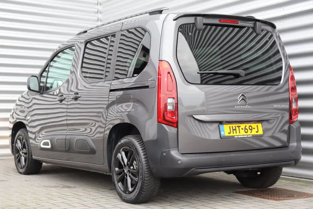 Citroën Berlingo Citroen Berlingo 1.2 PURETECH 130PK SHINE uit 2023, foto 9