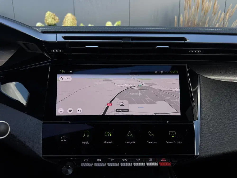 Peugeot 408 1.2 Hybrid GT uit 2024, foto 15