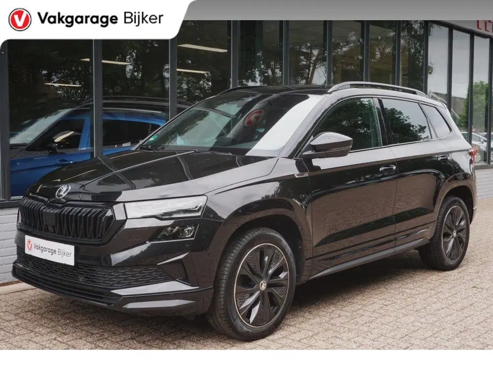 Skoda Karoq 1.5 TSI ACT Sportline Business Camera uit 2022