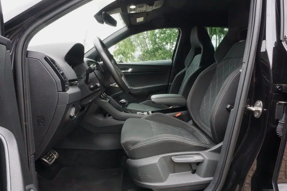 Skoda Karoq 1.5 TSI ACT Sportline Business Camera uit 2022, foto 8