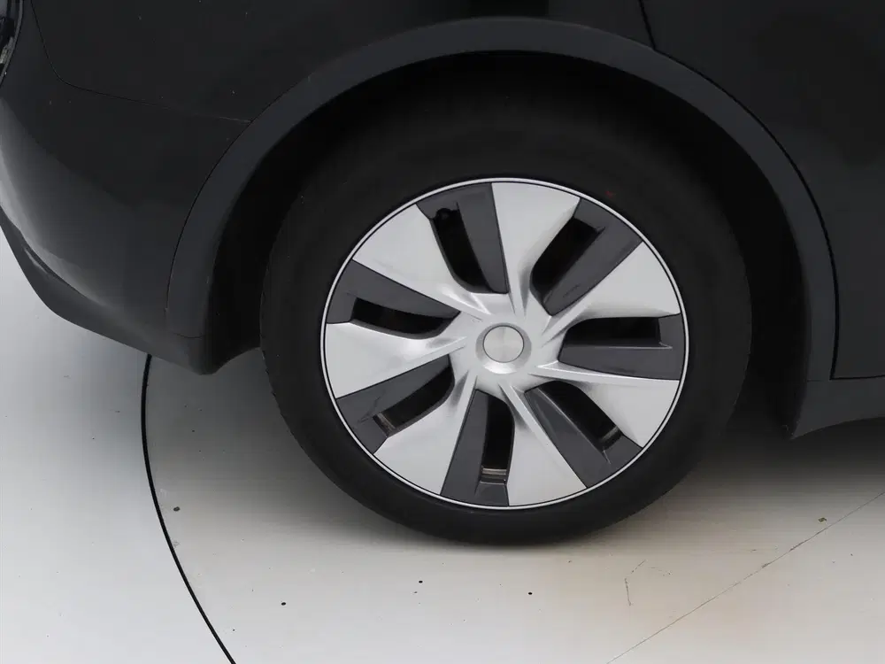 Tesla Model Y Long Range AWD 75kWh 351pk 93.2% SoH [ TRE uit 2023, foto 11