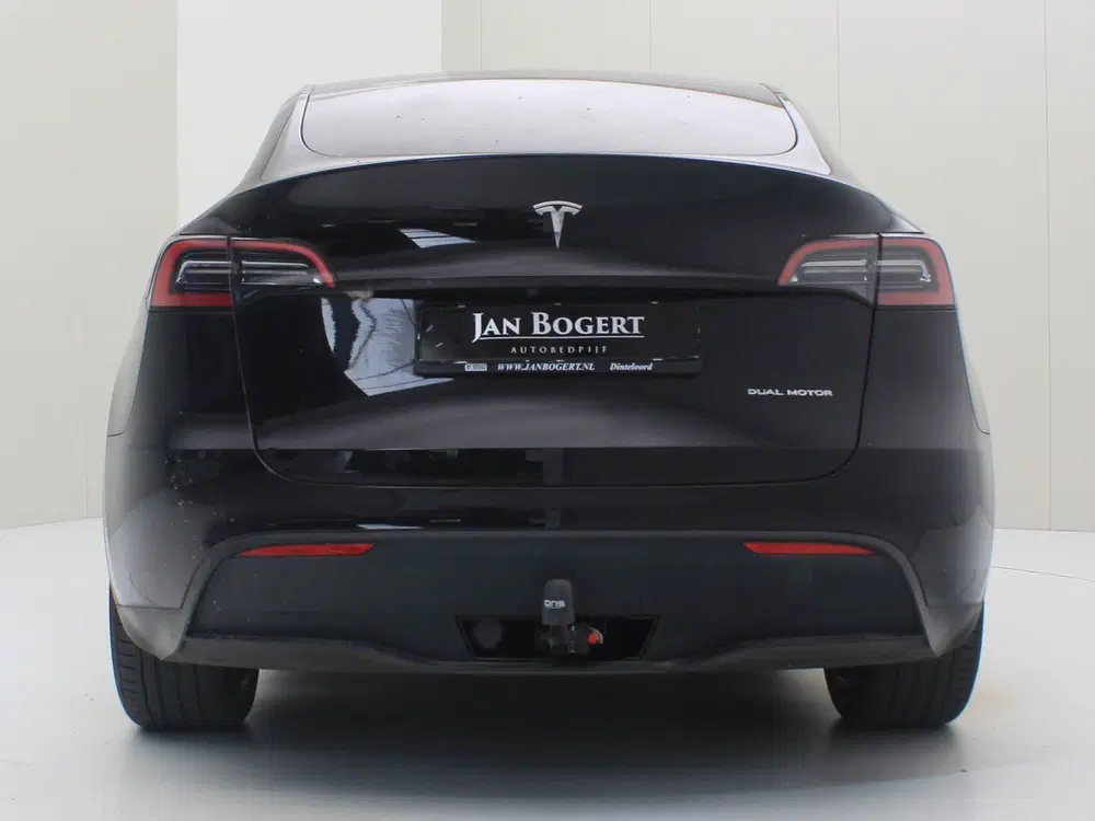 Tesla Model Y Long Range AWD 75kWh 351pk 93.2% SoH [ TRE uit 2023, foto 6
