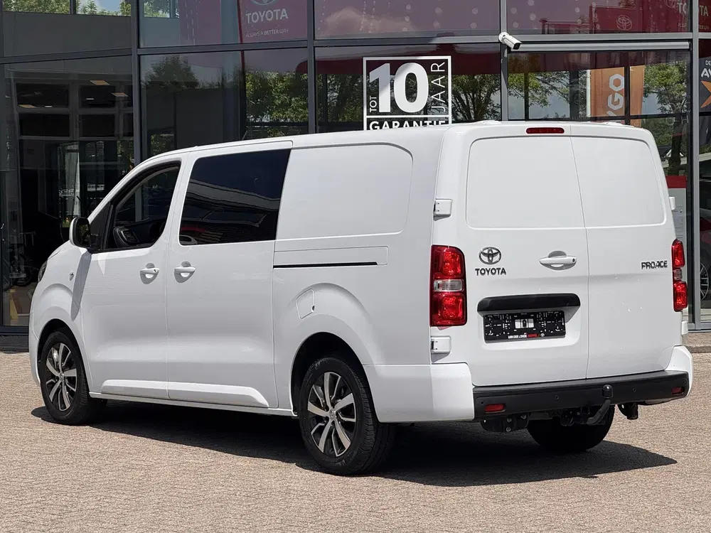 Toyota Proace 2.0 D-4D Professional DC Stoel Tre uit 2024, foto 3