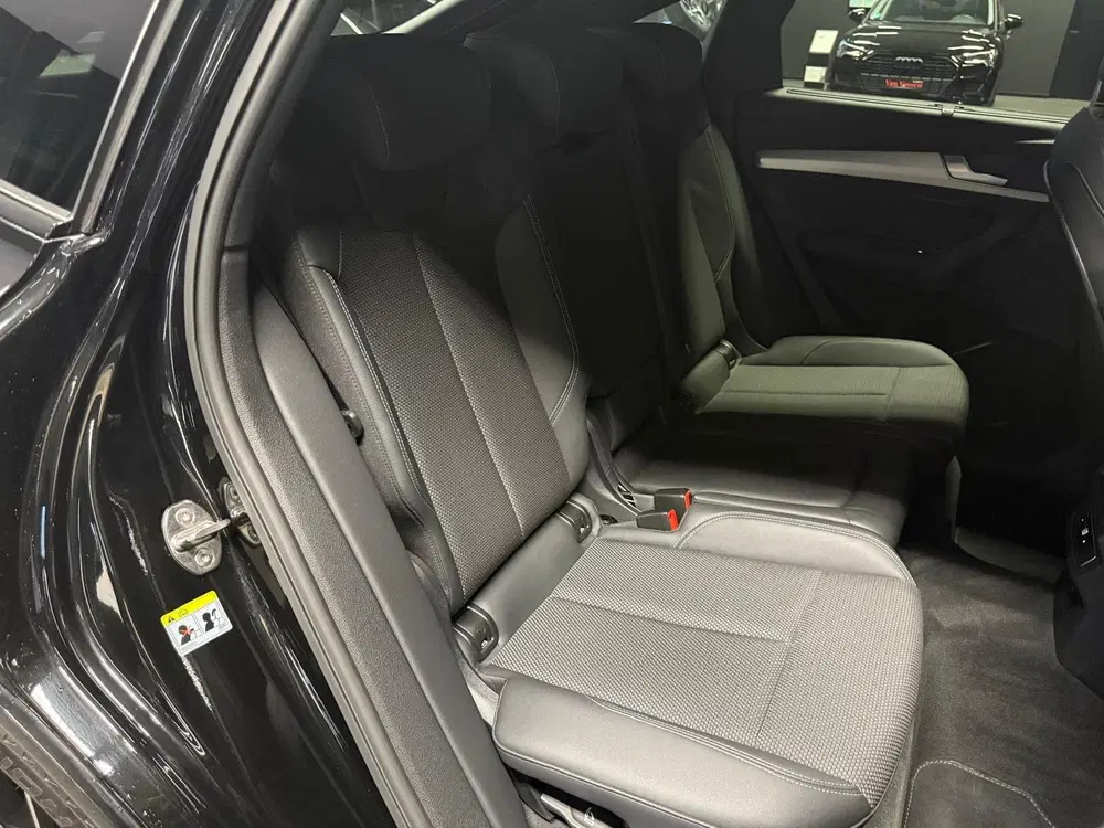 Audi Q5 55 TFSI e 3X S-line 367PK uit 2022, foto 2
