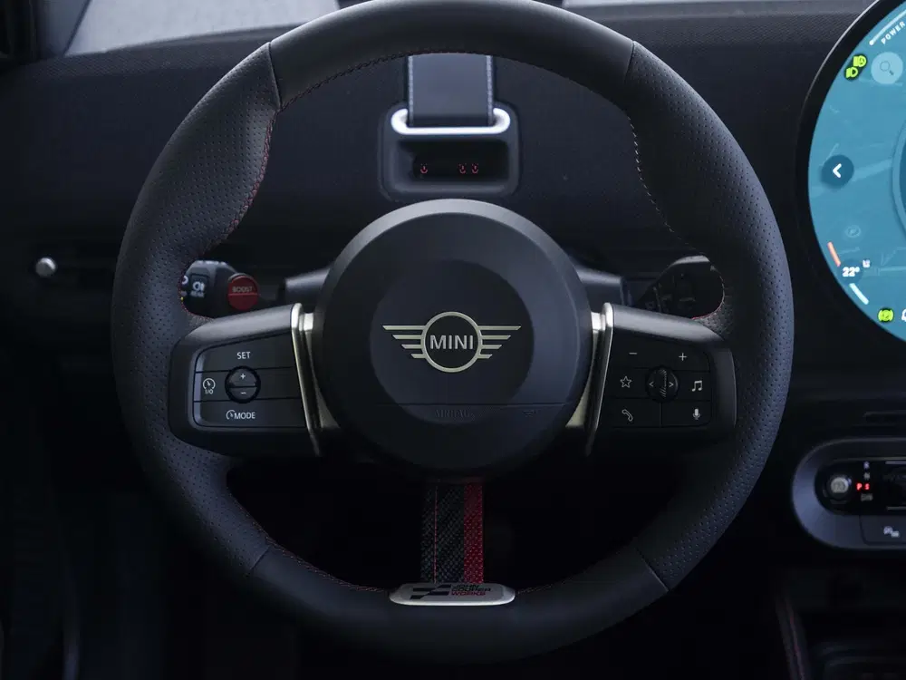 Mini Aceman E JCW John Cooper Works L-pakket 360 camer uit 2026, foto 9