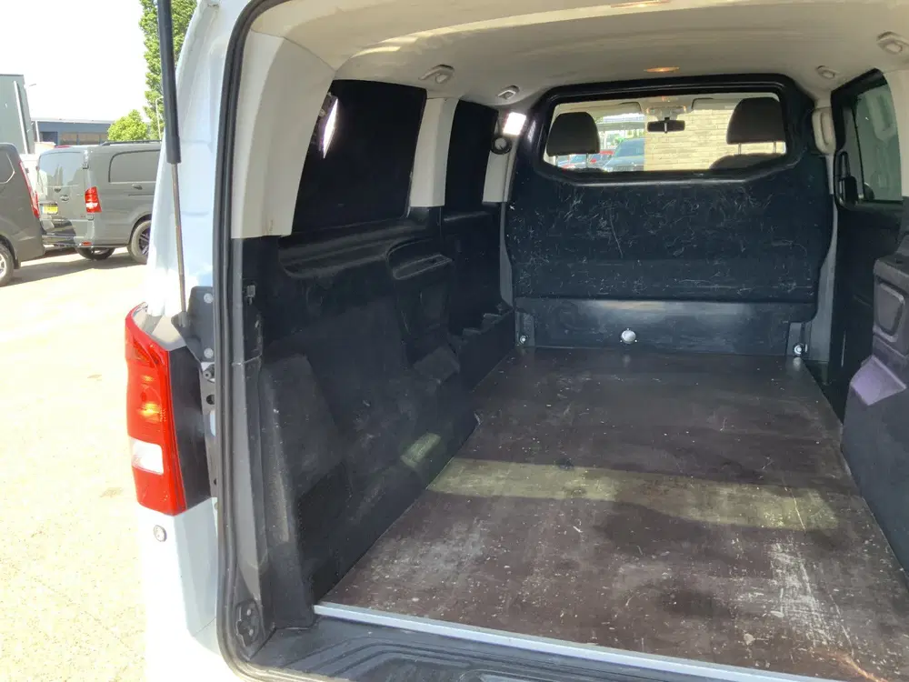 Mercedes-Benz Vito 114 CDI Autom. Airco Cruise Cam uit 2021, foto 14