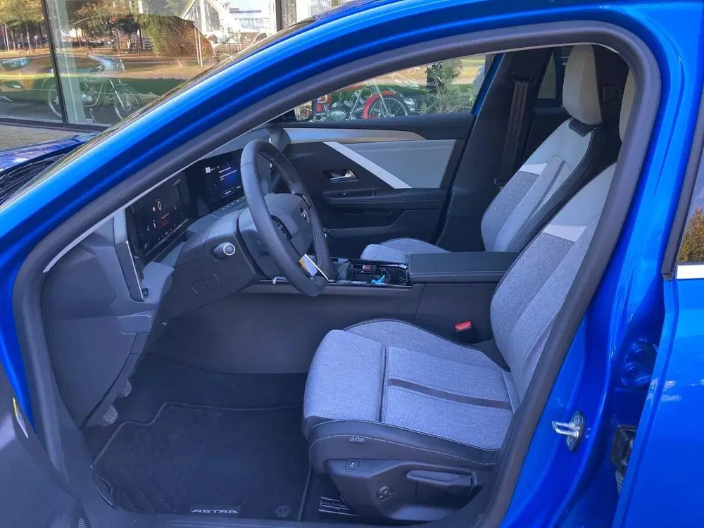 Opel Astra 1.2 Turbo 130pk Start uit 2022, foto 4