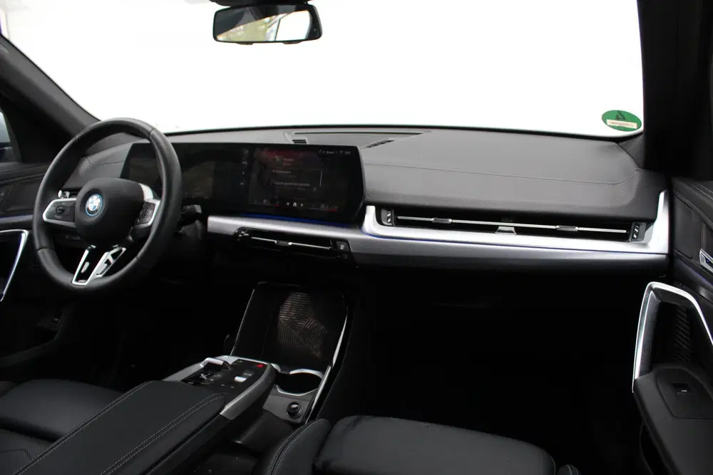 BMW iX2 eDrive20 M Sport uit 2025, foto 14