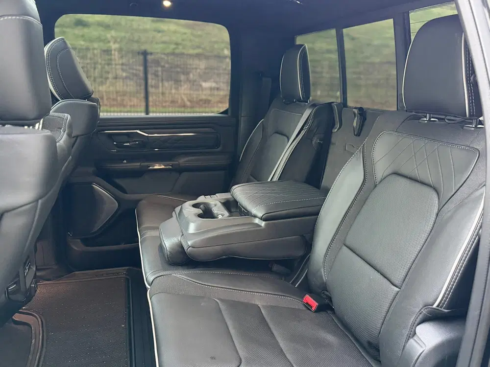 Ram 1500 Limited uit 2024, foto 14