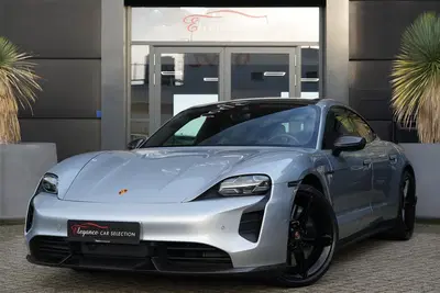Porsche Taycan Turbo S uit 2020