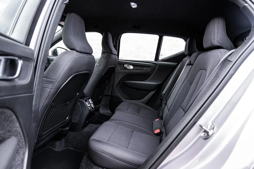 Volvo EX40 Single Motor Extended Range Plus 82 kWh uit 2025, foto 7