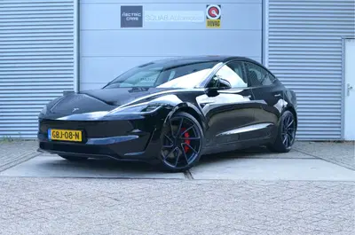 Tesla Model 3 Performance AWD 78 kWh Highland uit 2024