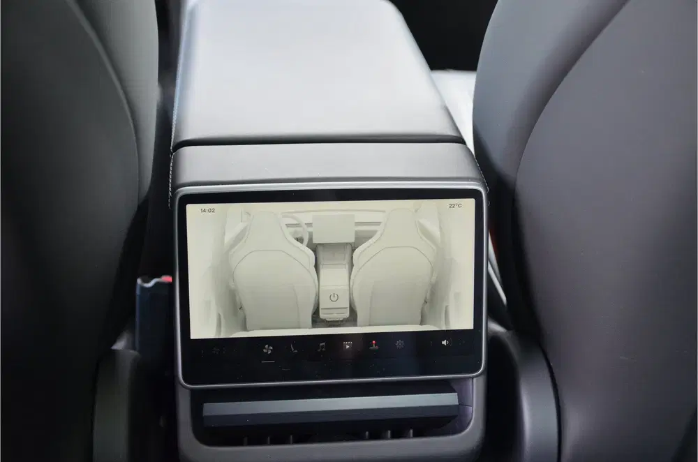 Tesla Model 3 Performance AWD 78 kWh Highland uit 2024, foto 15