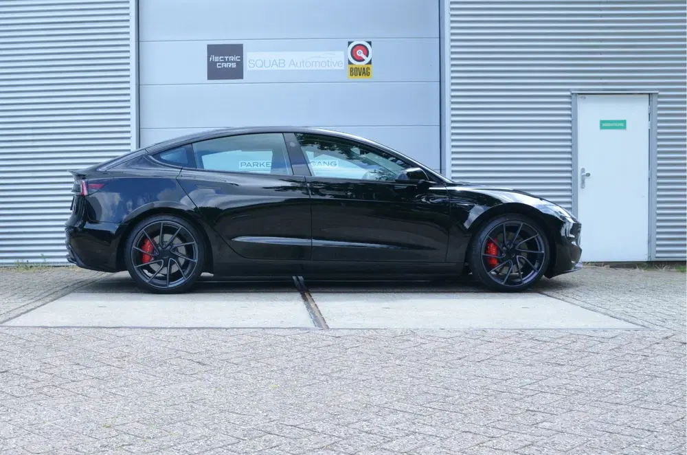 Tesla Model 3 Performance AWD 78 kWh Highland uit 2024, foto 9