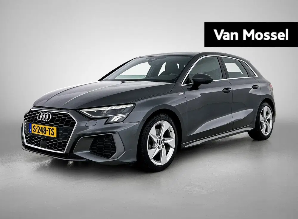 Audi A3 30 TFSI S edition 110 PK uit 2023