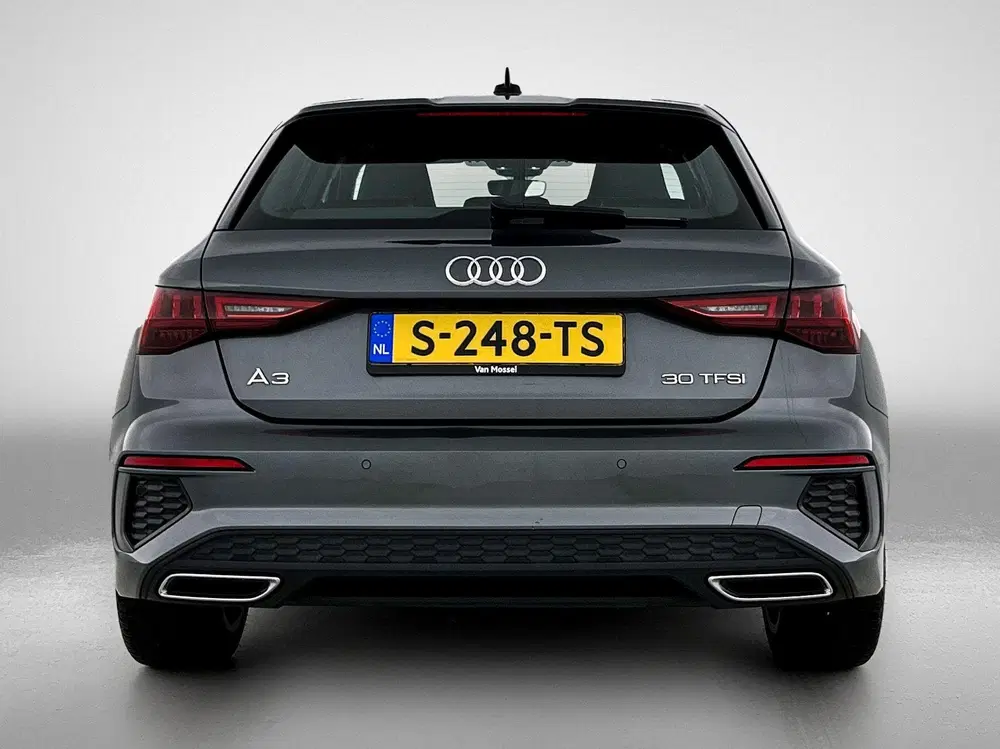 Audi A3 30 TFSI S edition 110 PK uit 2023, foto 4
