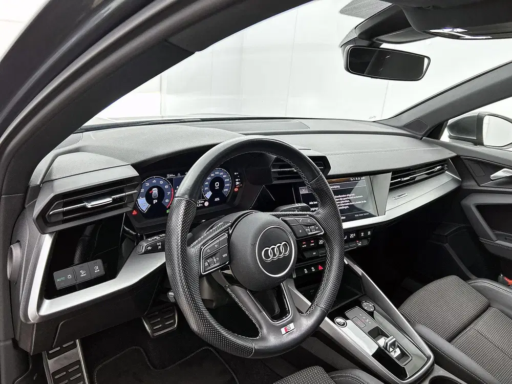 Audi A3 30 TFSI S edition 110 PK uit 2023, foto 8