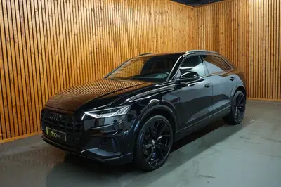 Audi Q8 4.0 TFSI SQ8 Quattro Pano uit 2021