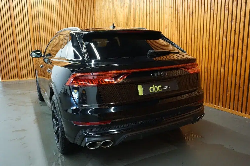 Audi Q8 4.0 TFSI SQ8 Quattro Pano uit 2021, foto 7