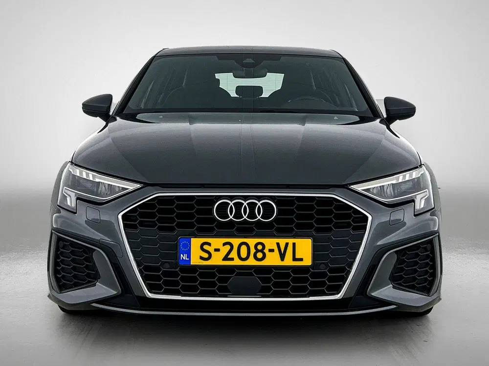 Audi A3 30 TFSI S edition 110 PK uit 2023, foto 5