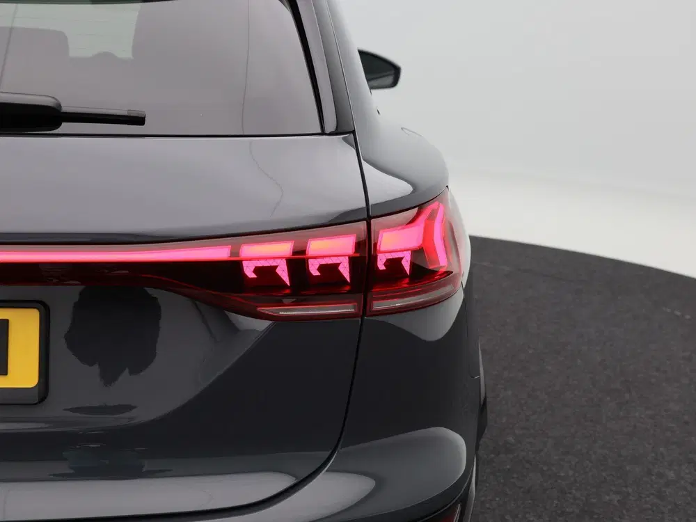 Audi Q6 e-tron S edition performance 100 kWh 306 Pk uit 2025, foto 15