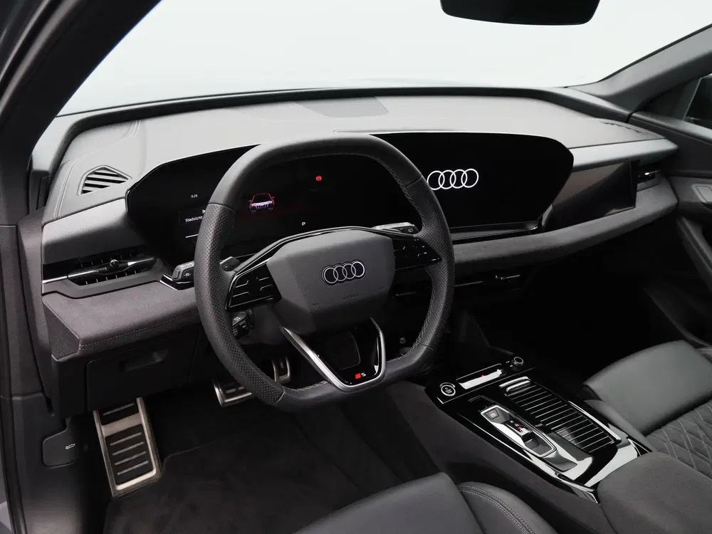 Audi Q6 e-tron S edition performance 100 kWh 306 Pk uit 2025, foto 3