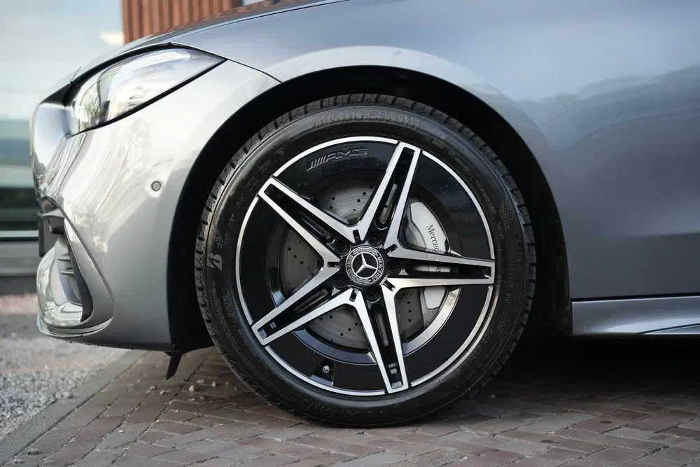 Mercedes-Benz C-Klasse 180 Business Solution AMG Burmester S uit 2025, foto 10