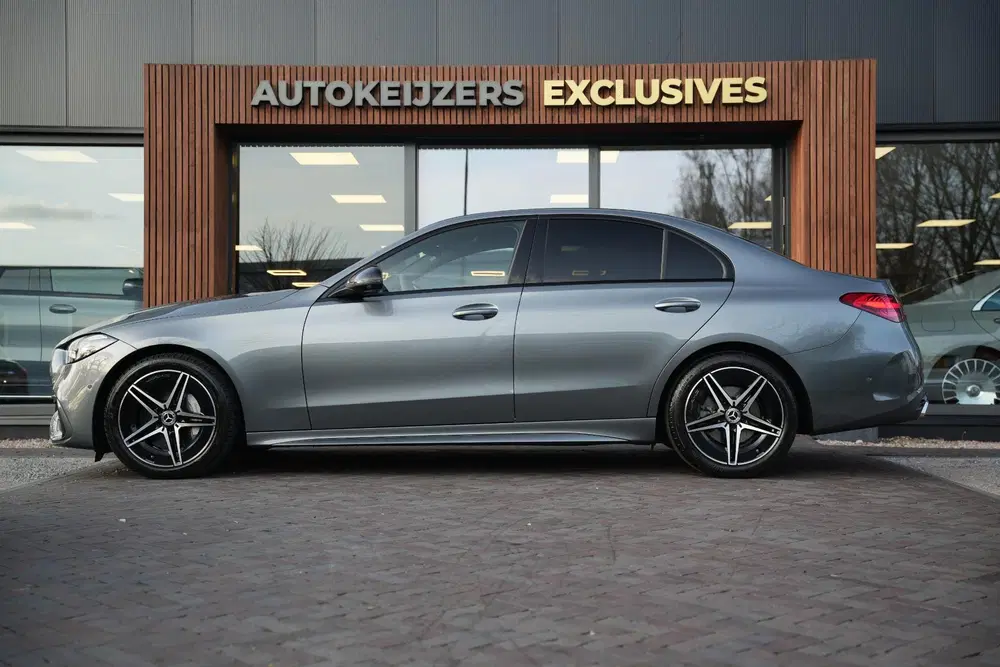 Mercedes-Benz C-Klasse 180 Business Solution AMG Burmester S uit 2025, foto 5