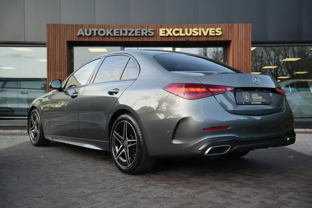 Mercedes-Benz C-Klasse 180 Business Solution AMG Burmester S uit 2025, foto 7