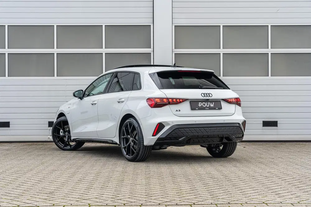 Audi A3 40 TFSI e 204pk S-line edition uit 2025, foto 12