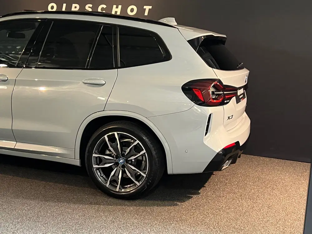 BMW X3 XDrive30e High Executive Edition M Pano uit 2022, foto 10