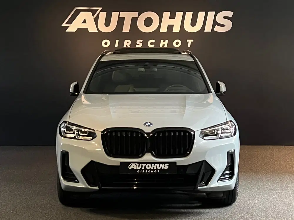 BMW X3 XDrive30e High Executive Edition M Pano uit 2022, foto 7