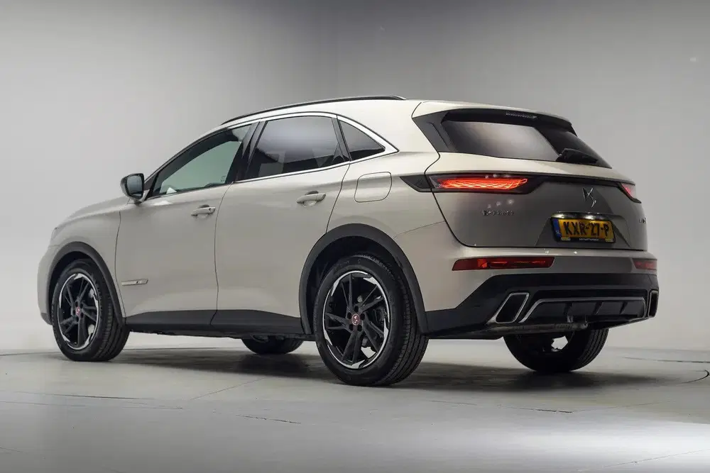 DS Automobiles DS 7 Crossback DS 7 Crossback E-Tense Performance Line Au uit 2022, foto 3