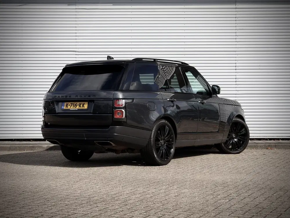 Land Rover Range Rover P400 HSE uit 2021, foto 3