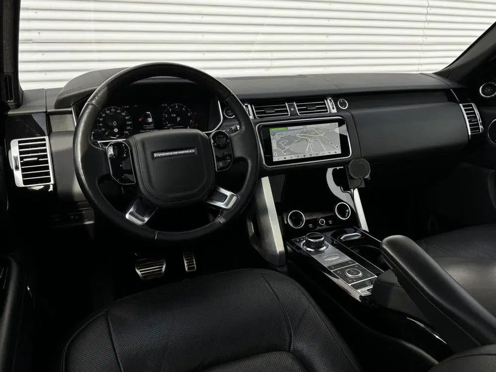 Land Rover Range Rover P400 HSE uit 2021, foto 4