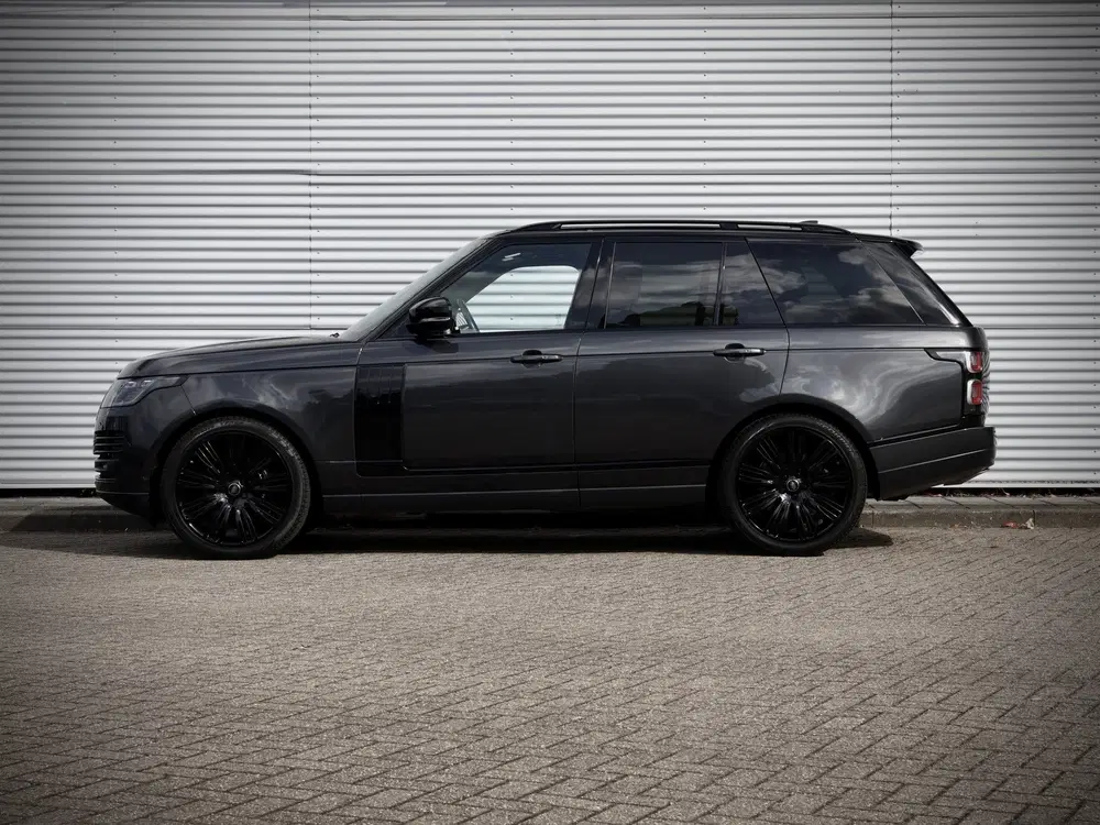 Land Rover Range Rover P400 HSE uit 2021, foto 9