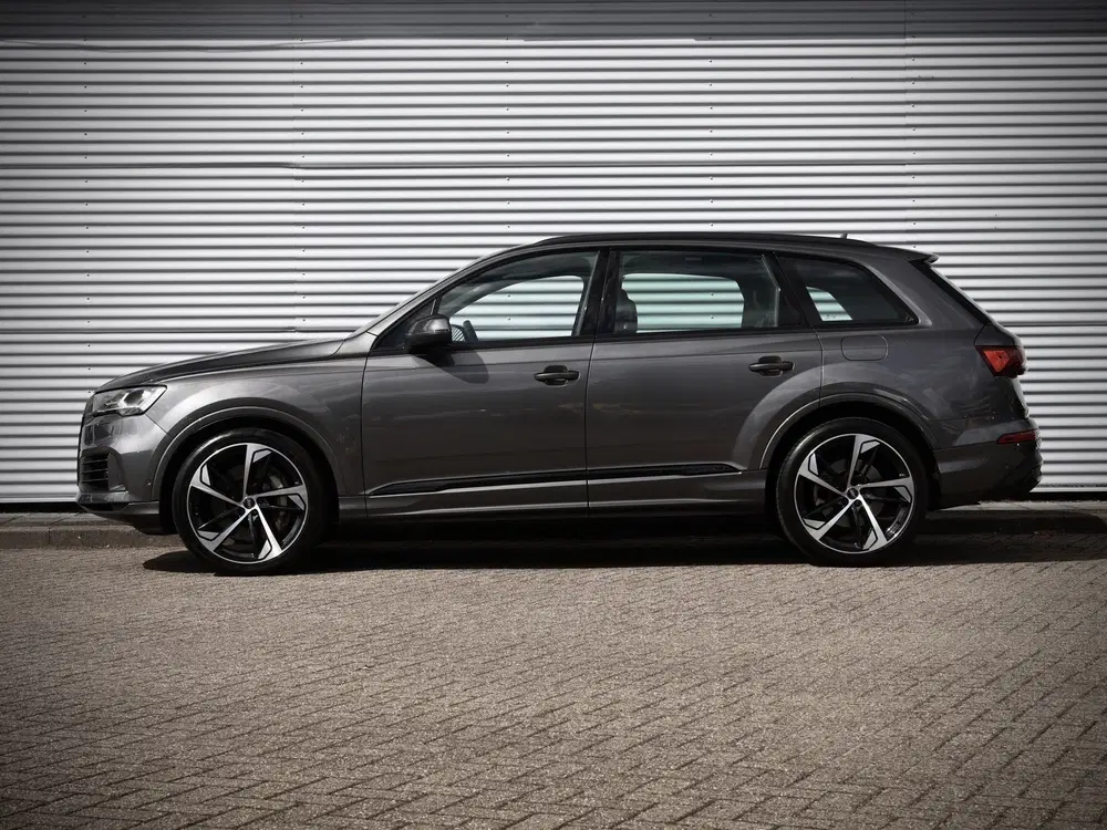 Audi Q7 55 TFSI e Quattro uit 2020, foto 11